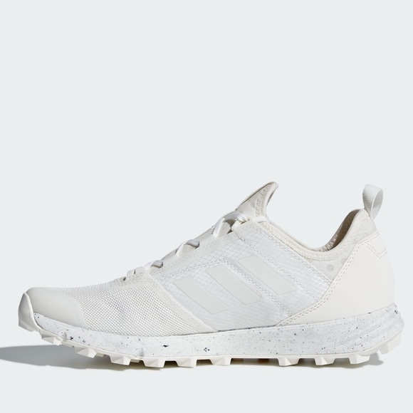 Adidas Women’s Terrex Agravic Speed - Picture 1 of 3